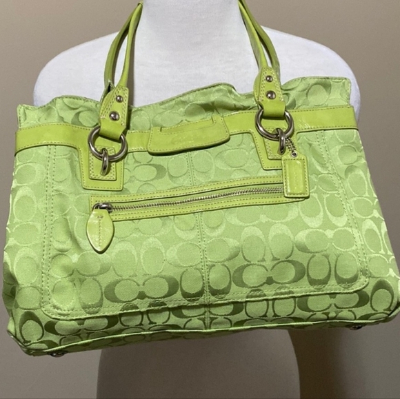 Penelope  Coach 💚💚💚 - Picture 1 of 7
